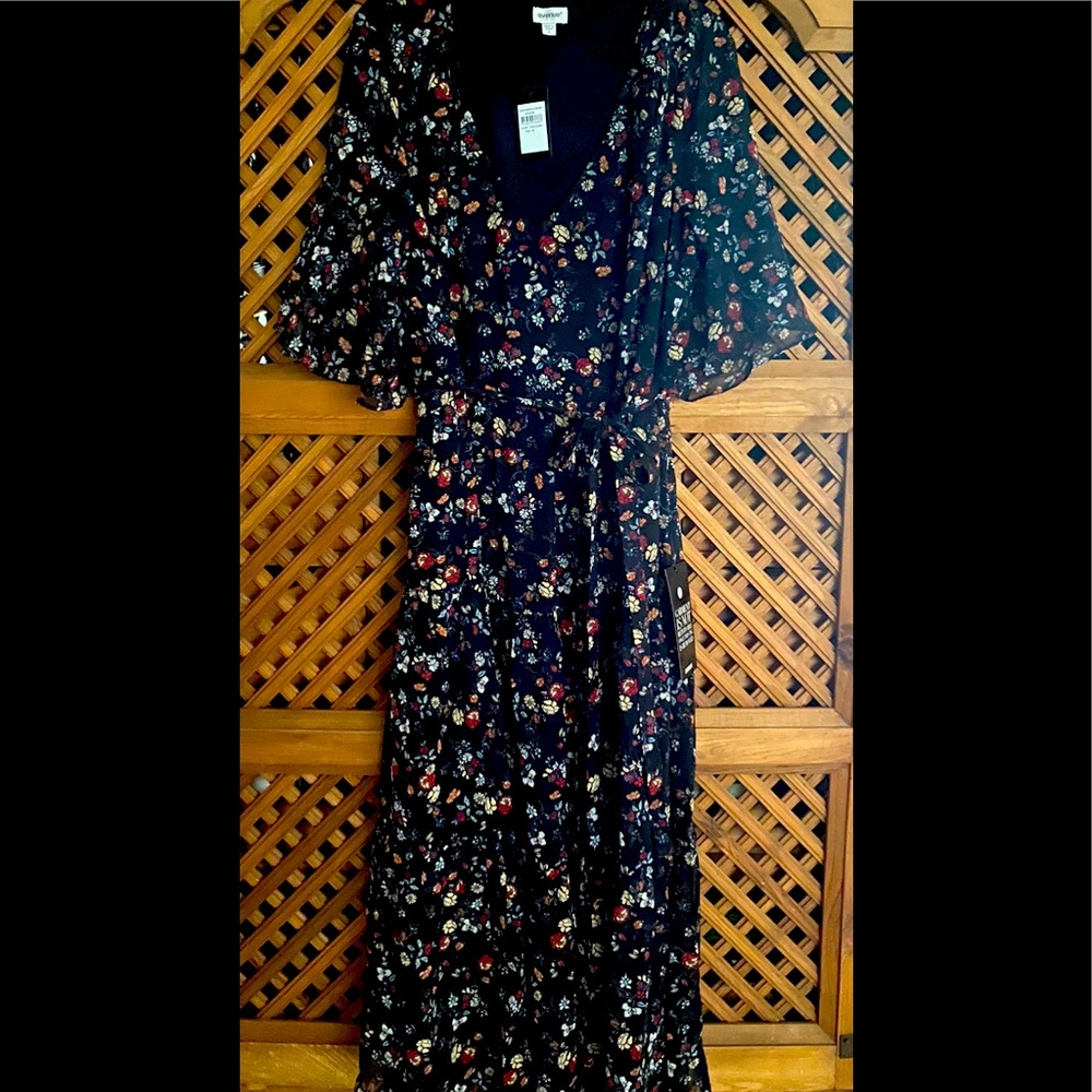 ❤️ Buy 3 for $30- Avenue plus size 18 women’s dress